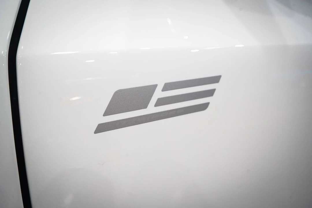 2026 Chevrolet Corvette C8 Z06 - Image 17 of 31