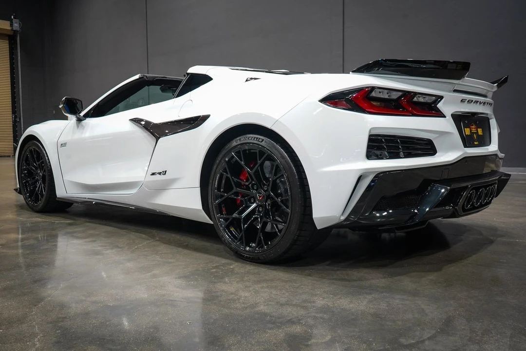 2026 Chevrolet Corvette C8 Z06 - Image 3 of 31