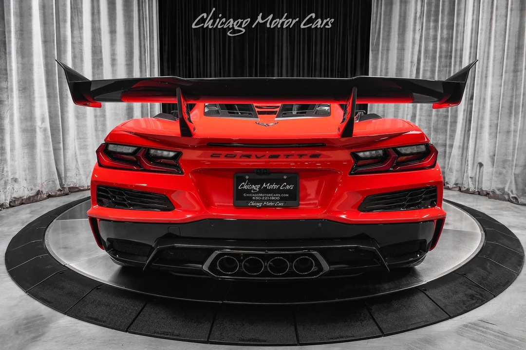 2026 Chevrolet Corvette C8 Z06 - Image 4 of 31