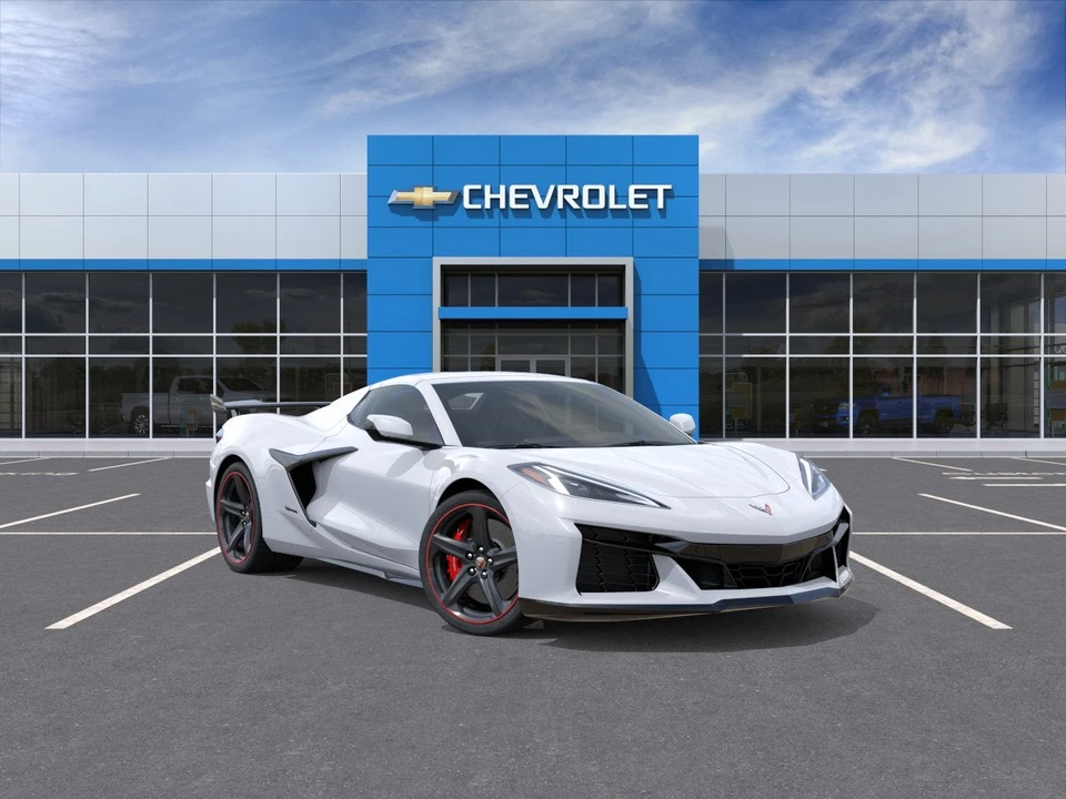 2026 Chevrolet Corvette C8 E-Ray - Image 2 of 31