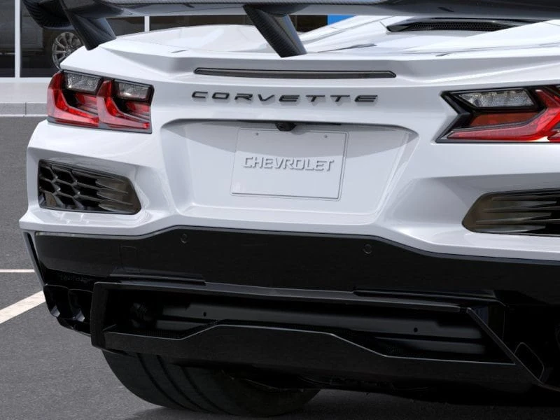 2026 Chevrolet Corvette C8 E-Ray - Image 14 of 31