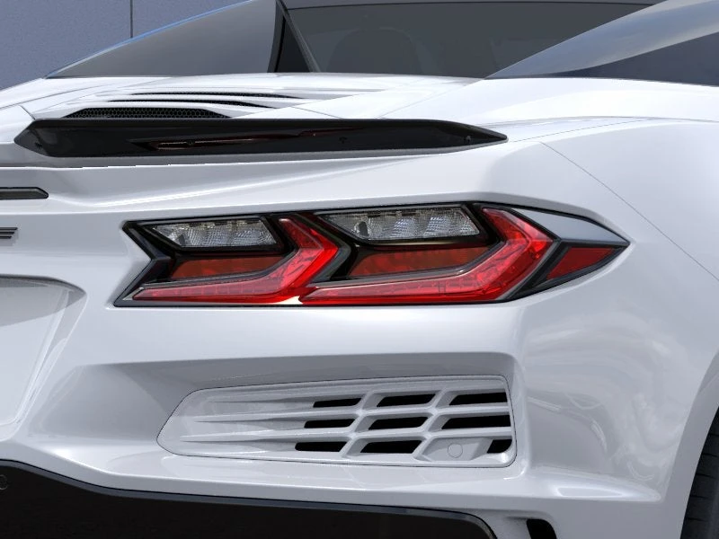 2026 Chevrolet Corvette C8 E-Ray - Image 11 of 31