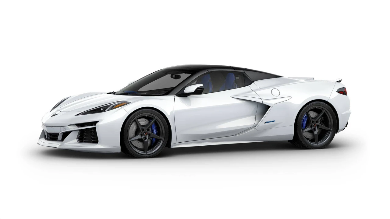 2026 Chevrolet Corvette C8 E-Ray - Image 26 of 31