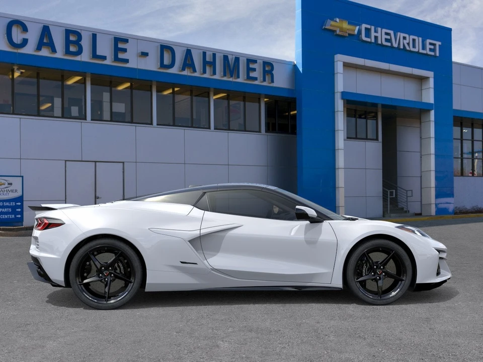 2026 Chevrolet Corvette C8 E-Ray - Image 5 of 31