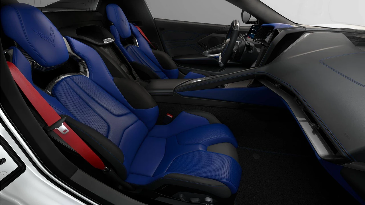 2026 Chevrolet Corvette C8 E-Ray - Image 9 of 11