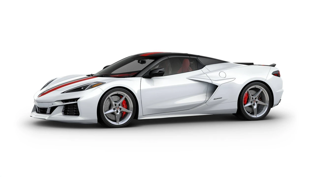 2026 Chevrolet Corvette C8 E-Ray - Image 2 of 11