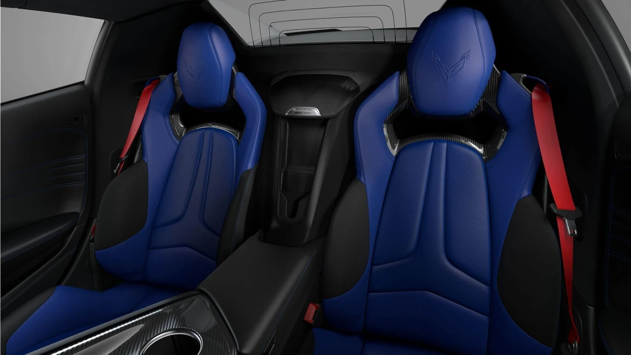 2026 Chevrolet Corvette C8 E-Ray - Image 12 of 12