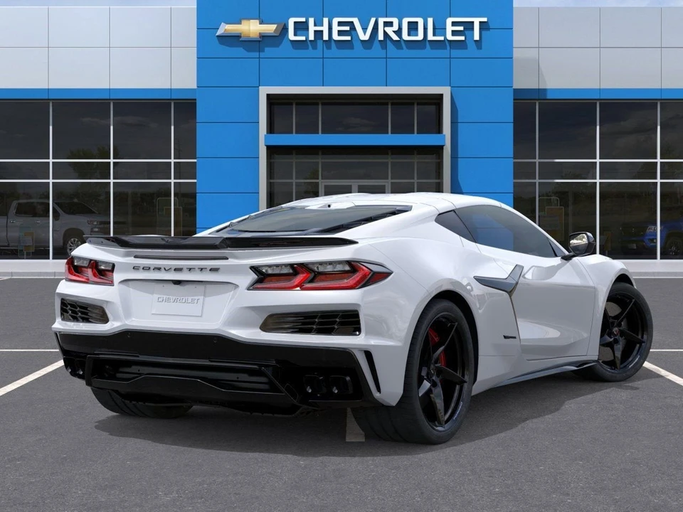 2026 Chevrolet Corvette C8 E-Ray - Image 4 of 31