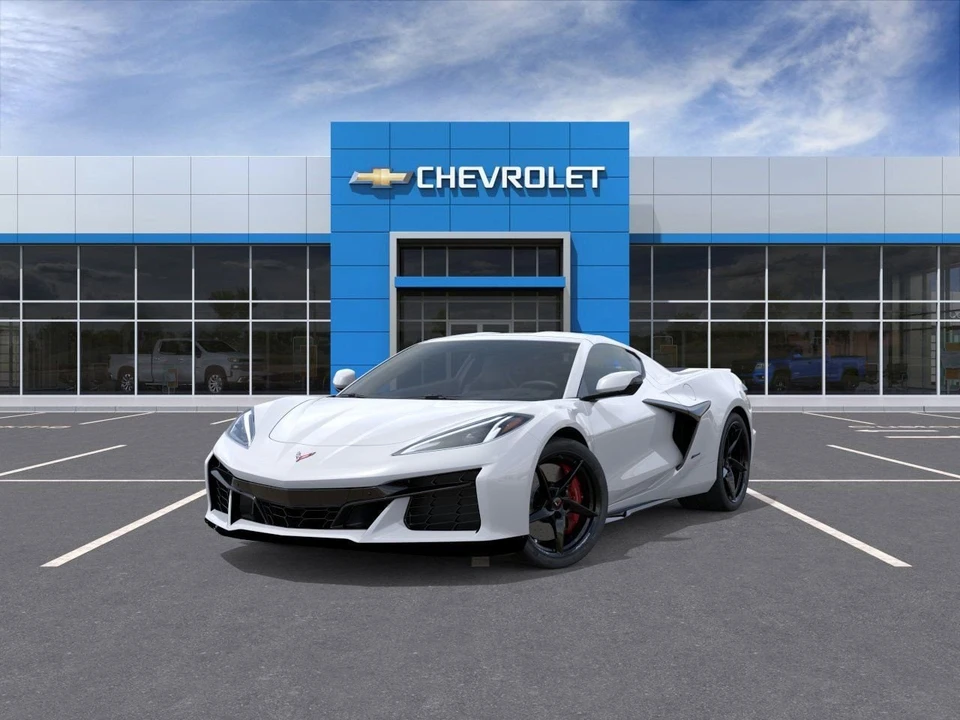 2026 Chevrolet Corvette C8 E-Ray - Image 8 of 31
