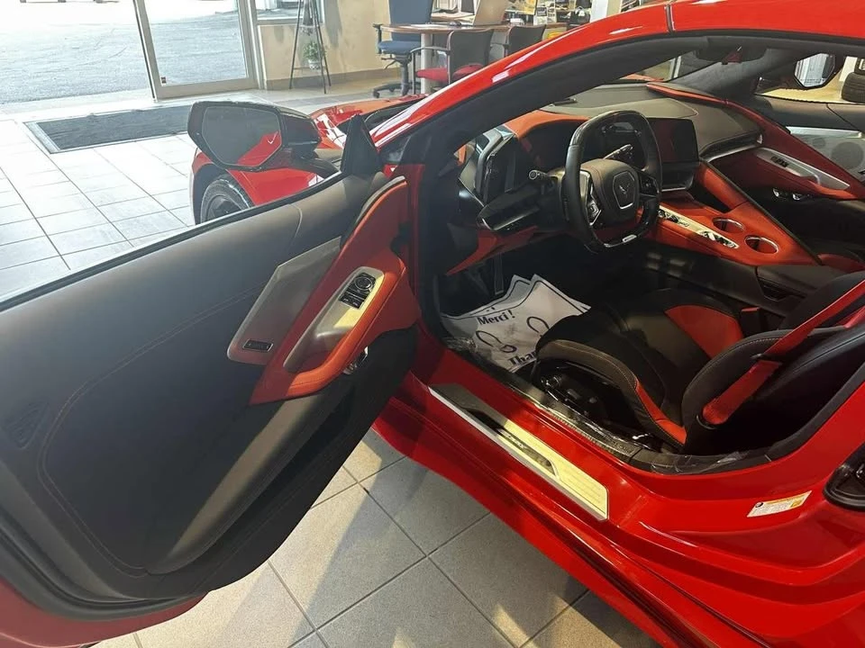 2026 Chevrolet Corvette C8 E-Ray - Image 9 of 20