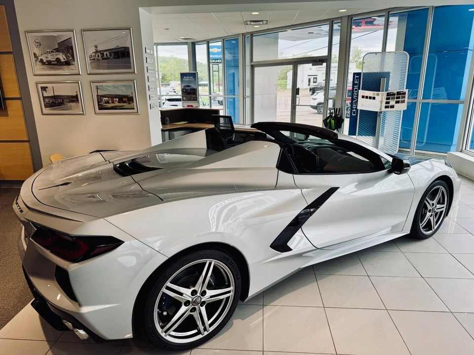 2026 Chevrolet Corvette C8 - Image 18 of 24