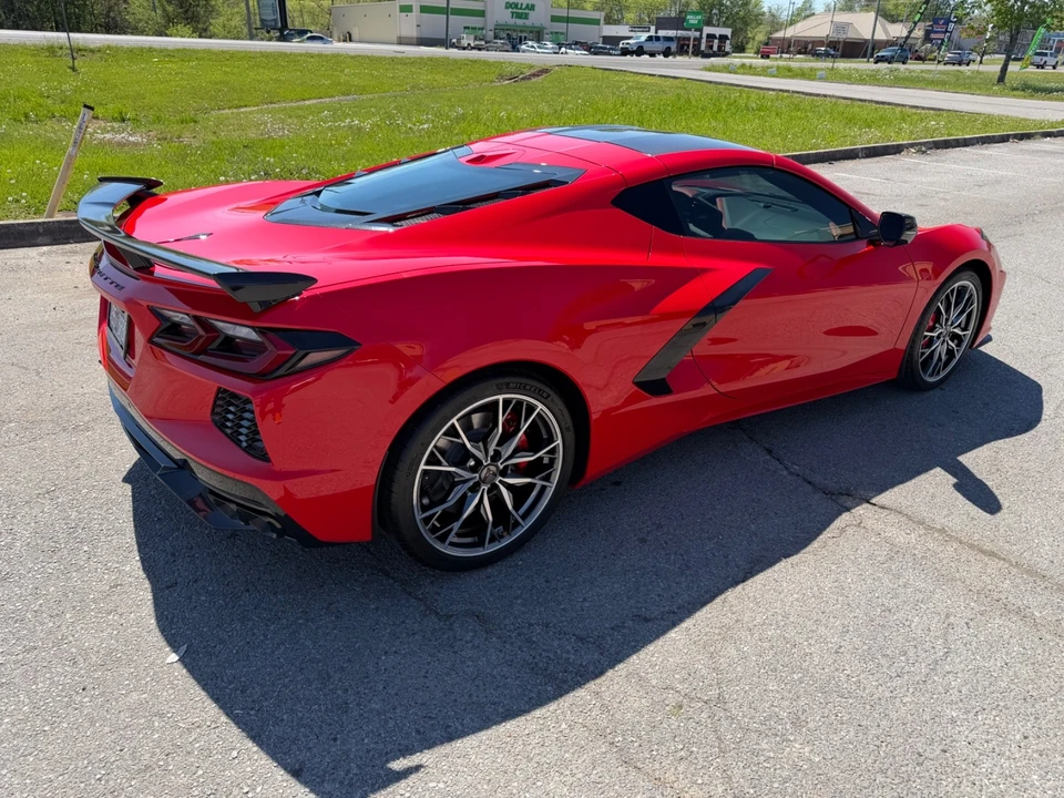 2026 Chevrolet Corvette C8 - Image 27 of 31