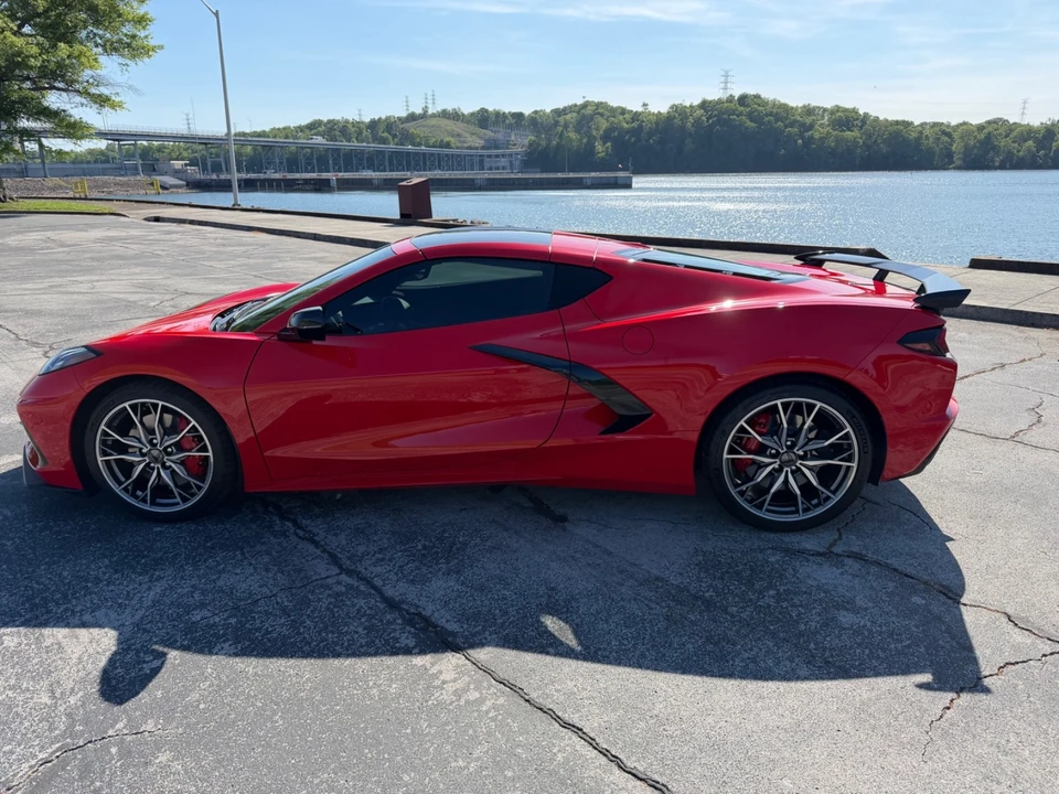 2026 Chevrolet Corvette C8 - Image 23 of 31