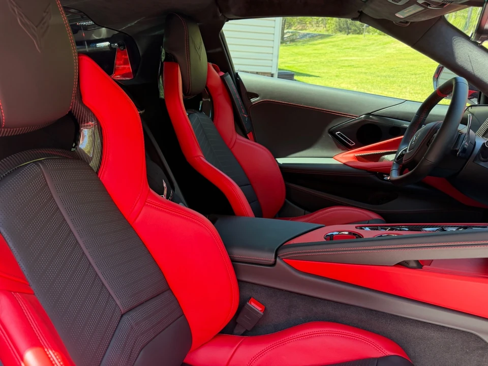 2026 Chevrolet Corvette C8 - Image 14 of 31