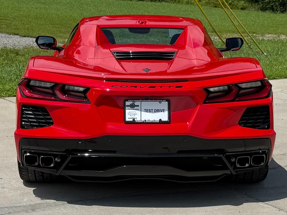2026 Chevrolet Corvette C8 - Image 15 of 31