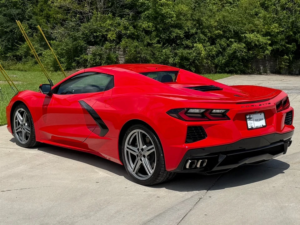 2026 Chevrolet Corvette C8 - Image 14 of 31