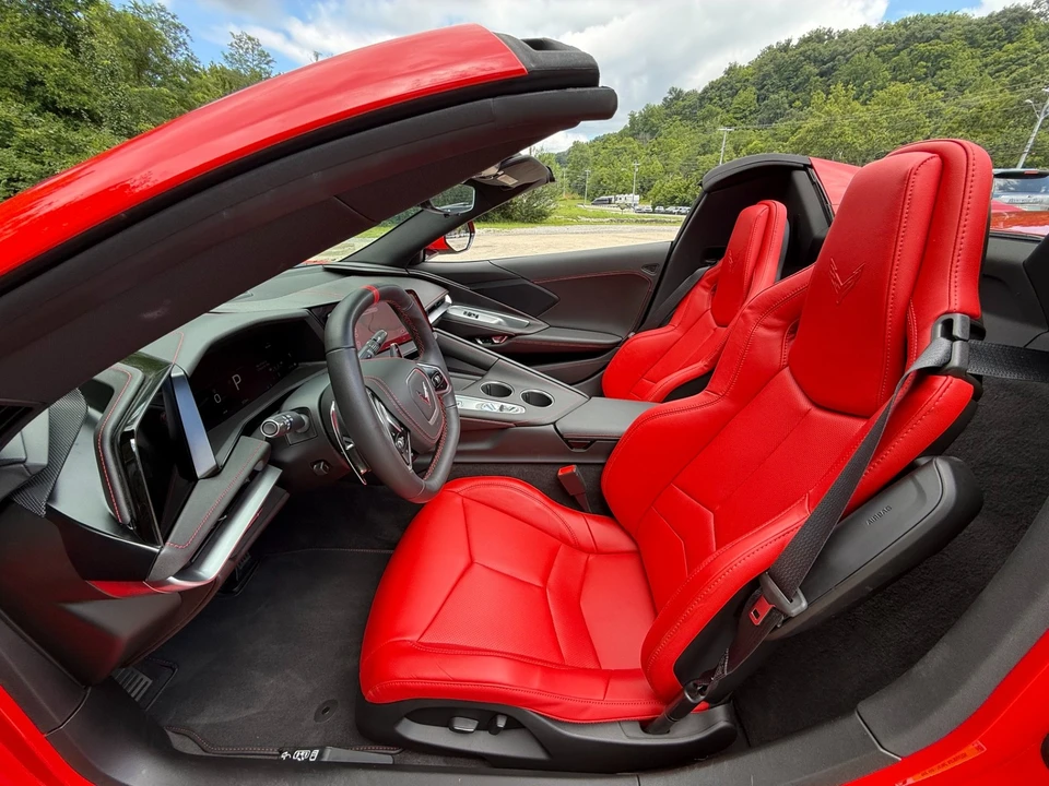 2026 Chevrolet Corvette C8 - Image 21 of 31