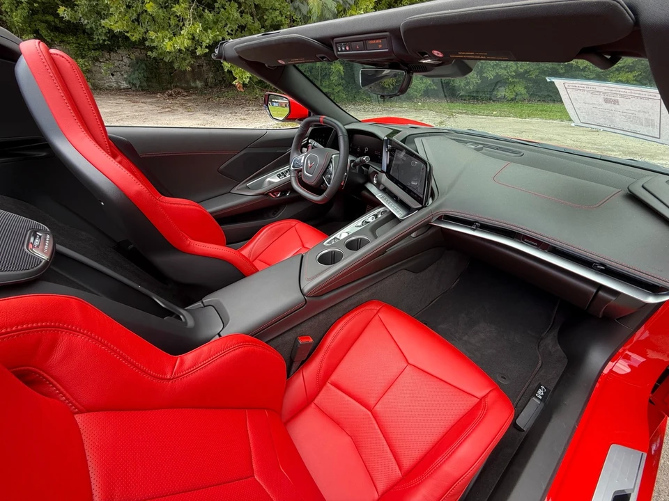 2026 Chevrolet Corvette C8 - Image 28 of 31