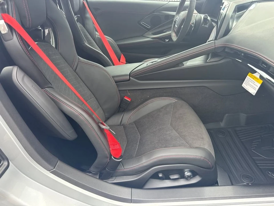 2026 Chevrolet Corvette C8 - Image 14 of 31