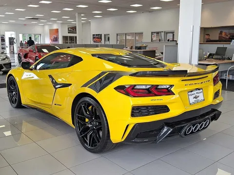 2026 Chevrolet Corvette C8 Z06 - Image 2 of 5