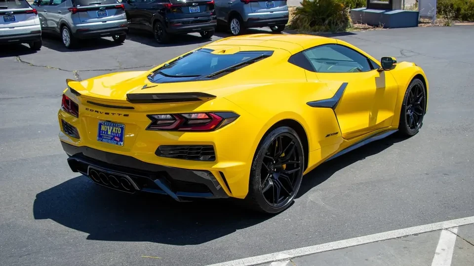 2026 Chevrolet Corvette C8 Z06 - Image 13 of 20