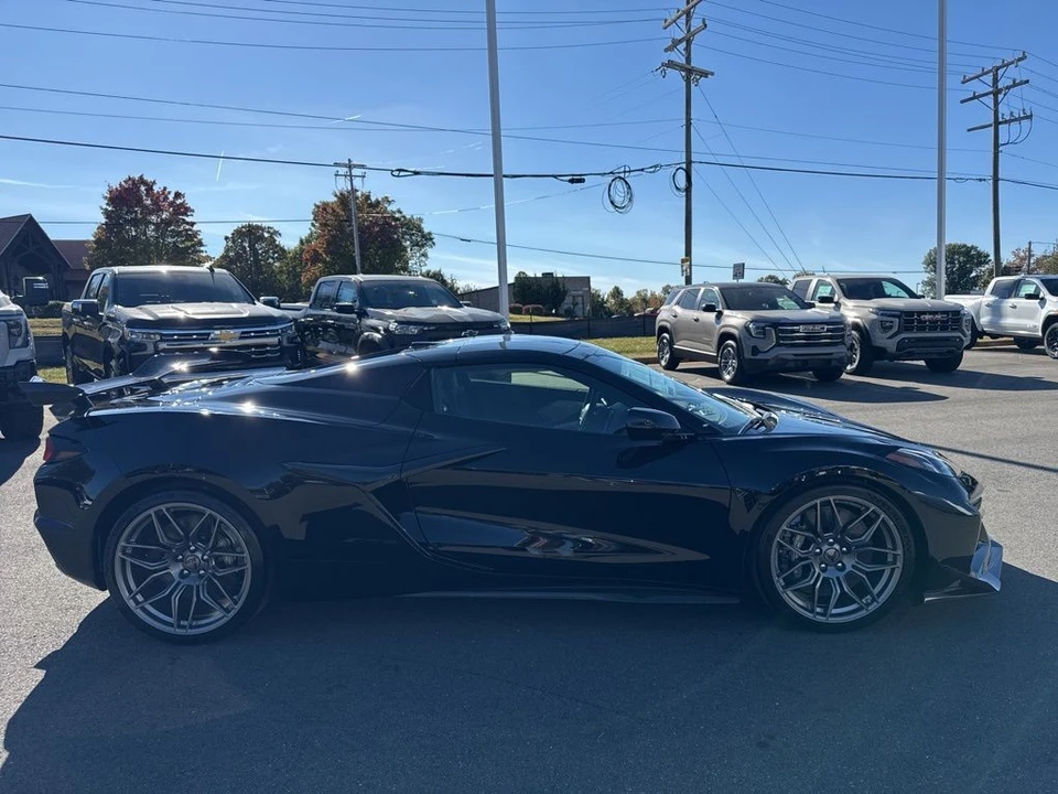 2026 Chevrolet Corvette C8 Z06 - Image 6 of 12