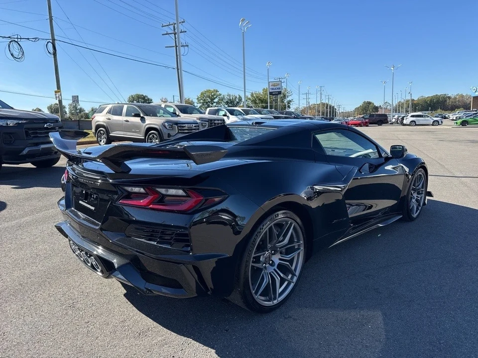 2026 Chevrolet Corvette C8 Z06 - Image 5 of 12