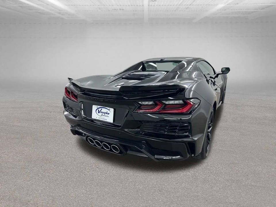 2026 Chevrolet Corvette C8 Z06 - Image 10 of 12