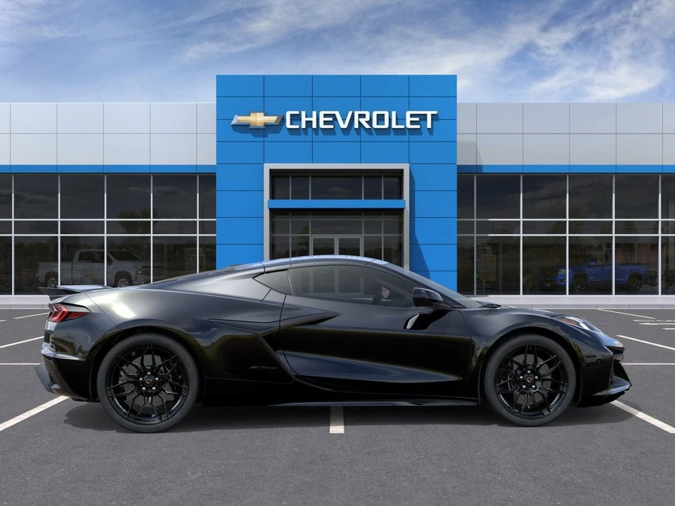 2026 Chevrolet Corvette C8 Z06 - Image 5 of 31
