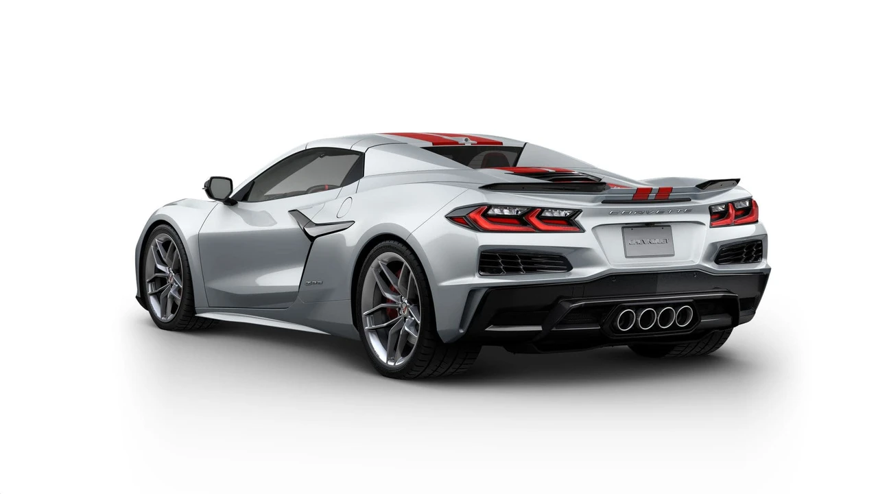 2026 Chevrolet Corvette C8 Z06 - Image 3 of 11