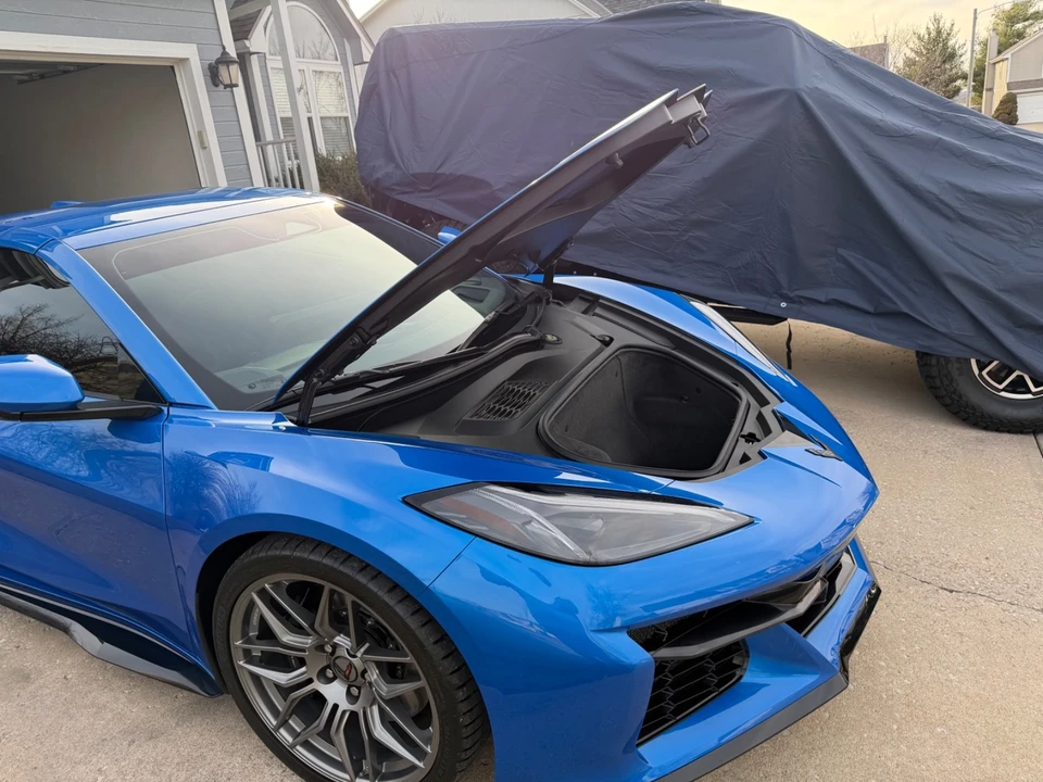 2026 Chevrolet Corvette C8 Z06 - Image 28 of 31