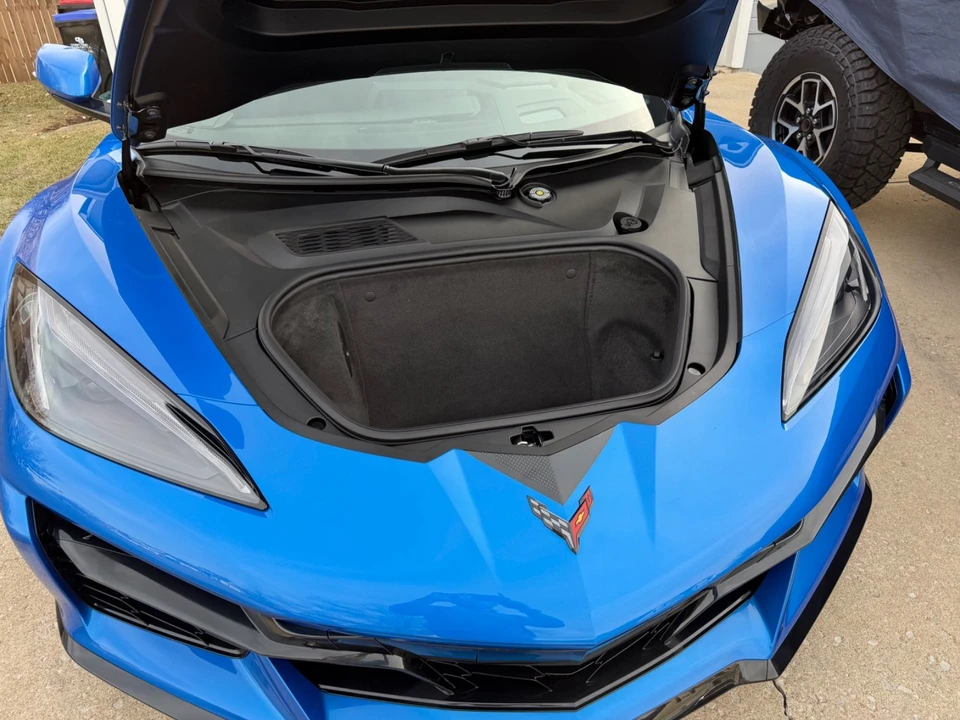 2026 Chevrolet Corvette C8 Z06 - Image 27 of 31