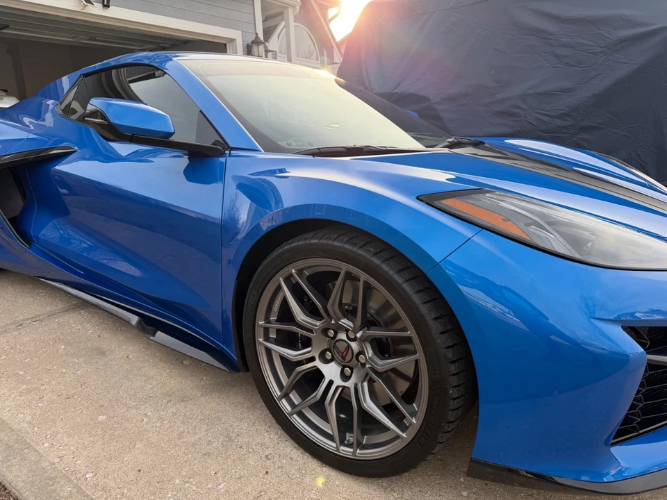 2026 Chevrolet Corvette C8 Z06 - Image 22 of 31