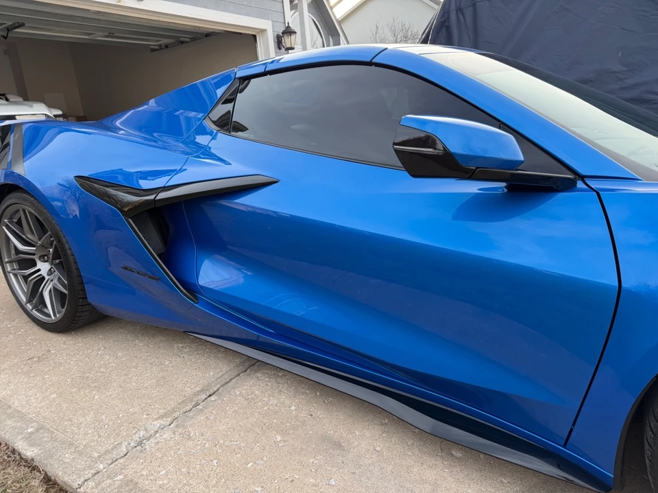 2026 Chevrolet Corvette C8 Z06 - Image 26 of 31