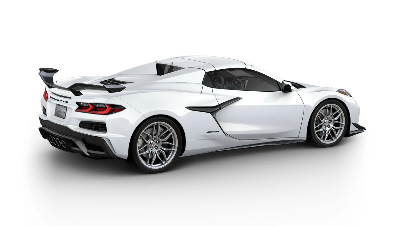 2026 Chevrolet Corvette C8 Z06 - Image 4 of 11
