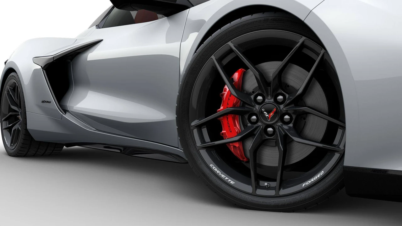 2026 Chevrolet Corvette C8 Z06 - Image 6 of 11