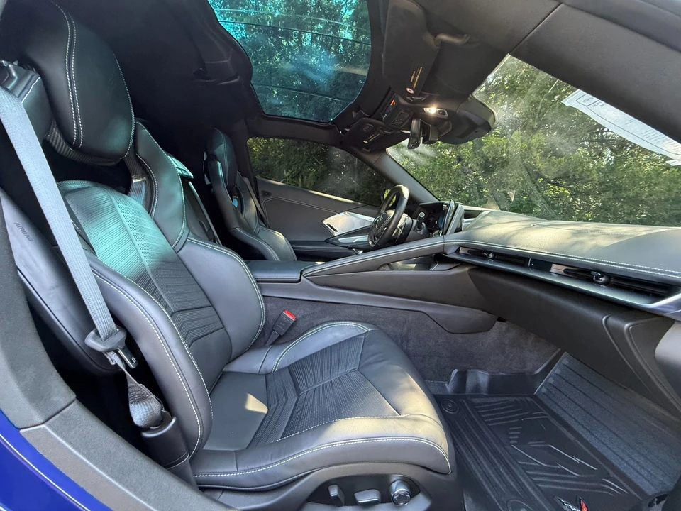 2026 Chevrolet Corvette C8 Z06 - Image 12 of 31