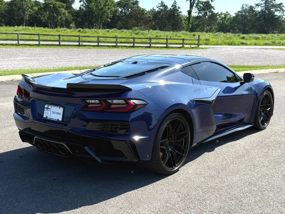2026 Chevrolet Corvette C8 Z06 - Image 3 of 31