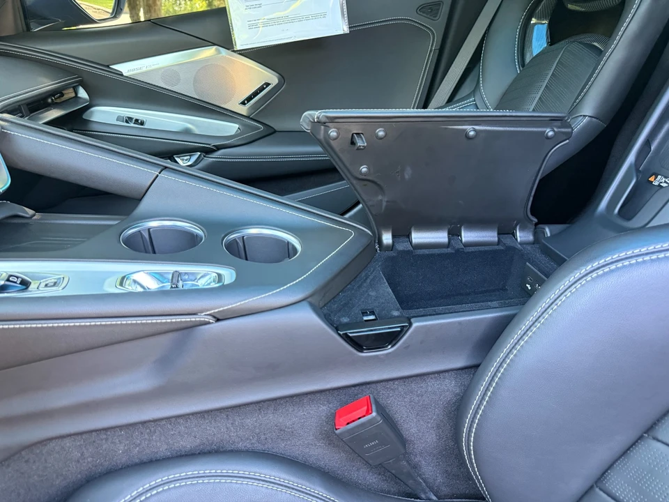 2026 Chevrolet Corvette C8 Z06 - Image 22 of 31