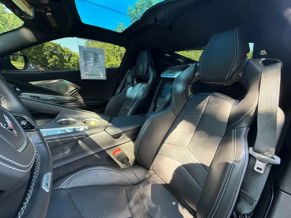 2026 Chevrolet Corvette C8 Z06 - Image 11 of 31
