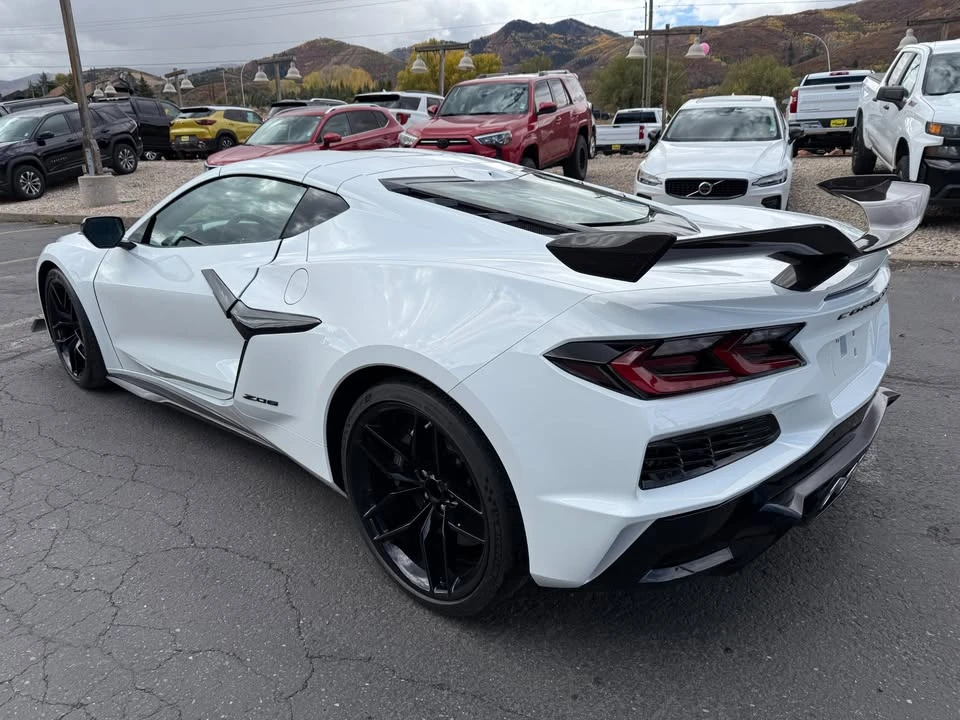 2026 Chevrolet Corvette C8 Z06 - Image 4 of 11