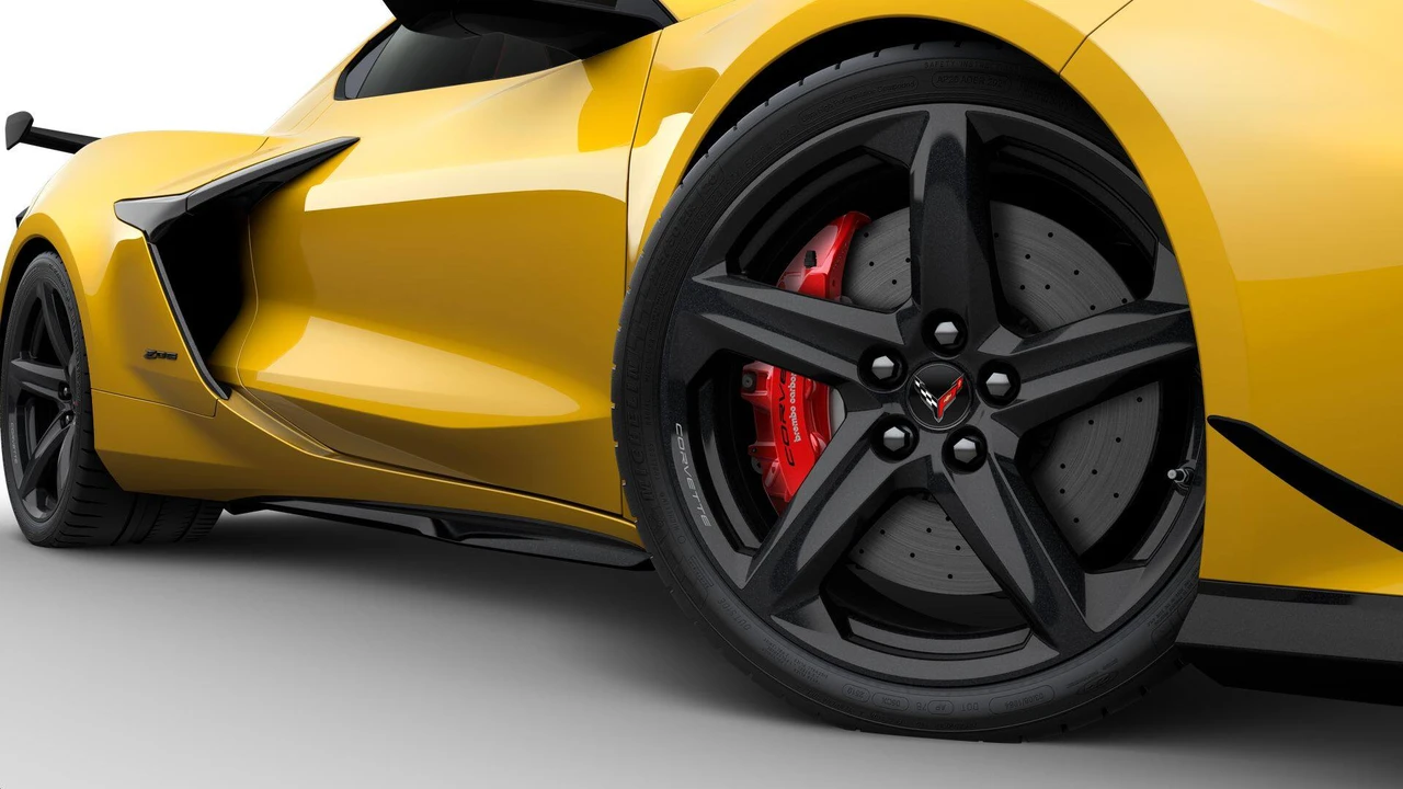 2026 Chevrolet Corvette C8 Z06 - Image 6 of 11