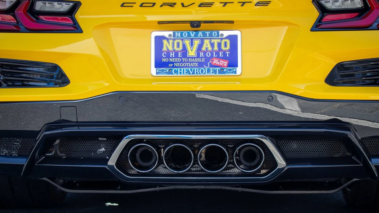 2026 Chevrolet Corvette C8 Z06 - Image 26 of 31