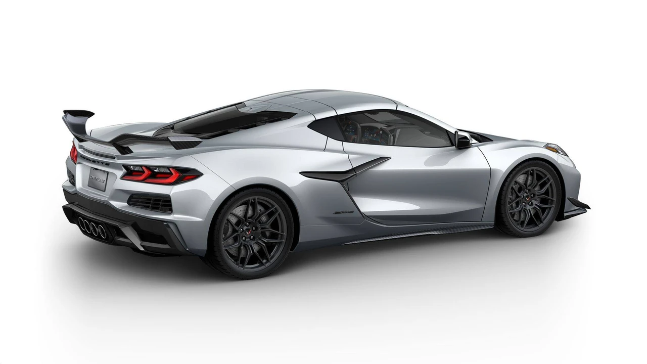 2026 Chevrolet Corvette C8 Z06 - Image 4 of 11