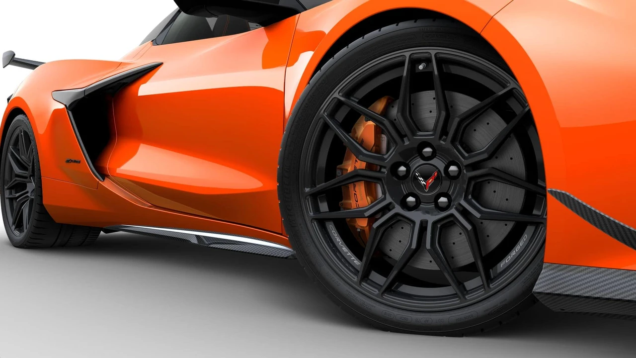 2026 Chevrolet Corvette C8 Z06 - Image 6 of 11