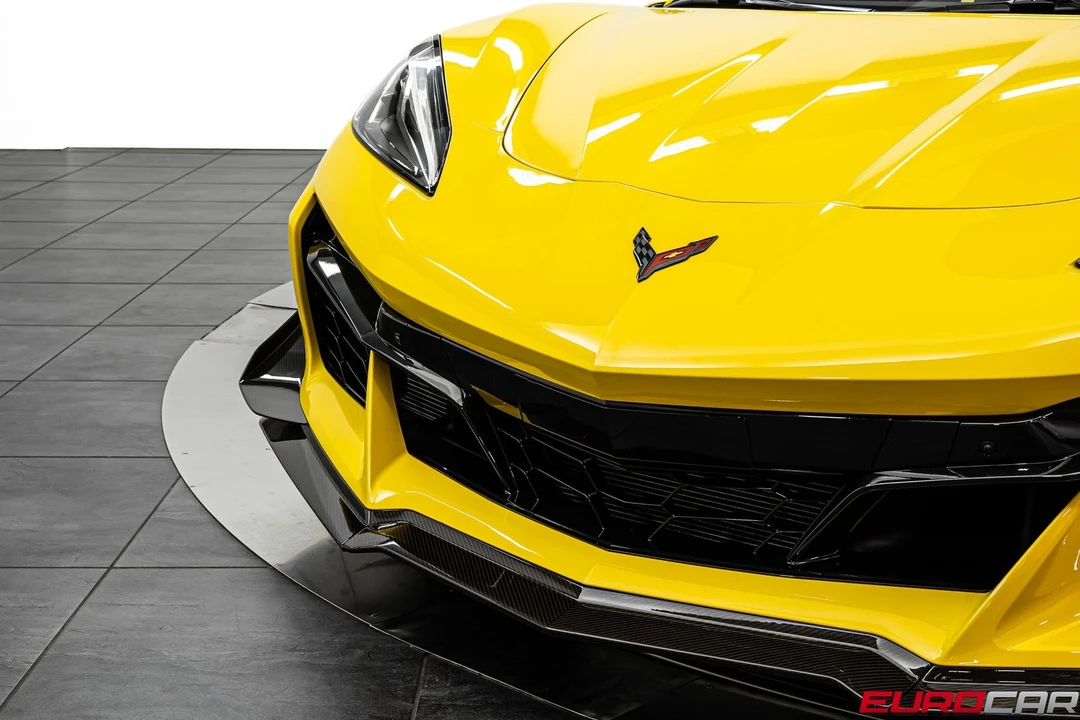 2026 Chevrolet Corvette C8 Z06 - Image 13 of 31