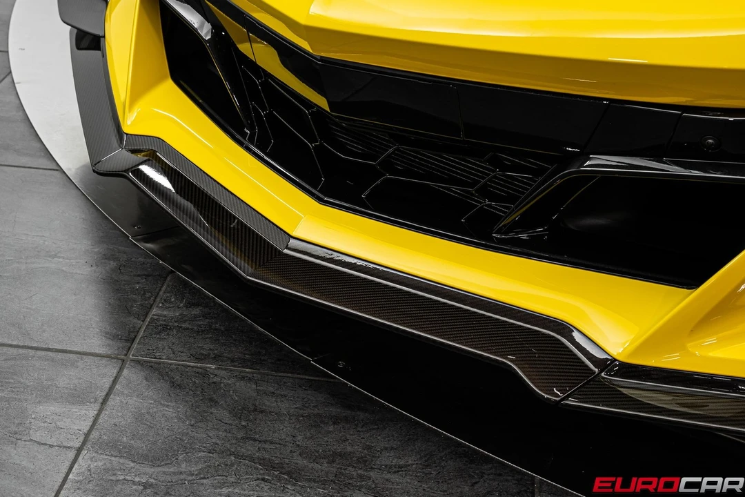 2026 Chevrolet Corvette C8 Z06 - Image 15 of 31
