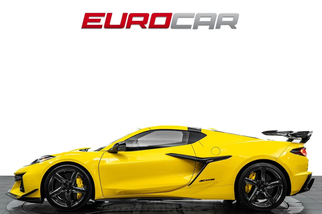 2026 Chevrolet Corvette C8 Z06 - Image 3 of 31