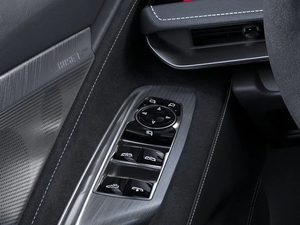 2026 Chevrolet Corvette - Image 22 of 24