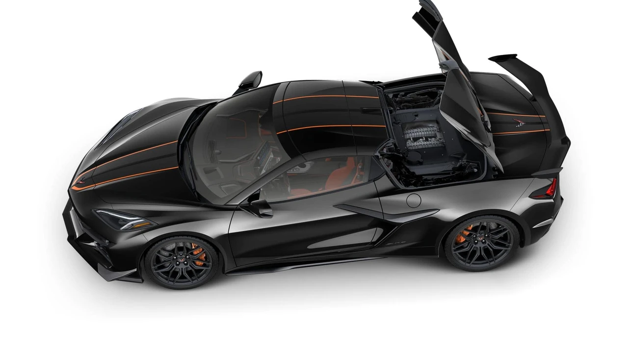 2026 Chevrolet Corvette C8 Z06 - Image 7 of 11